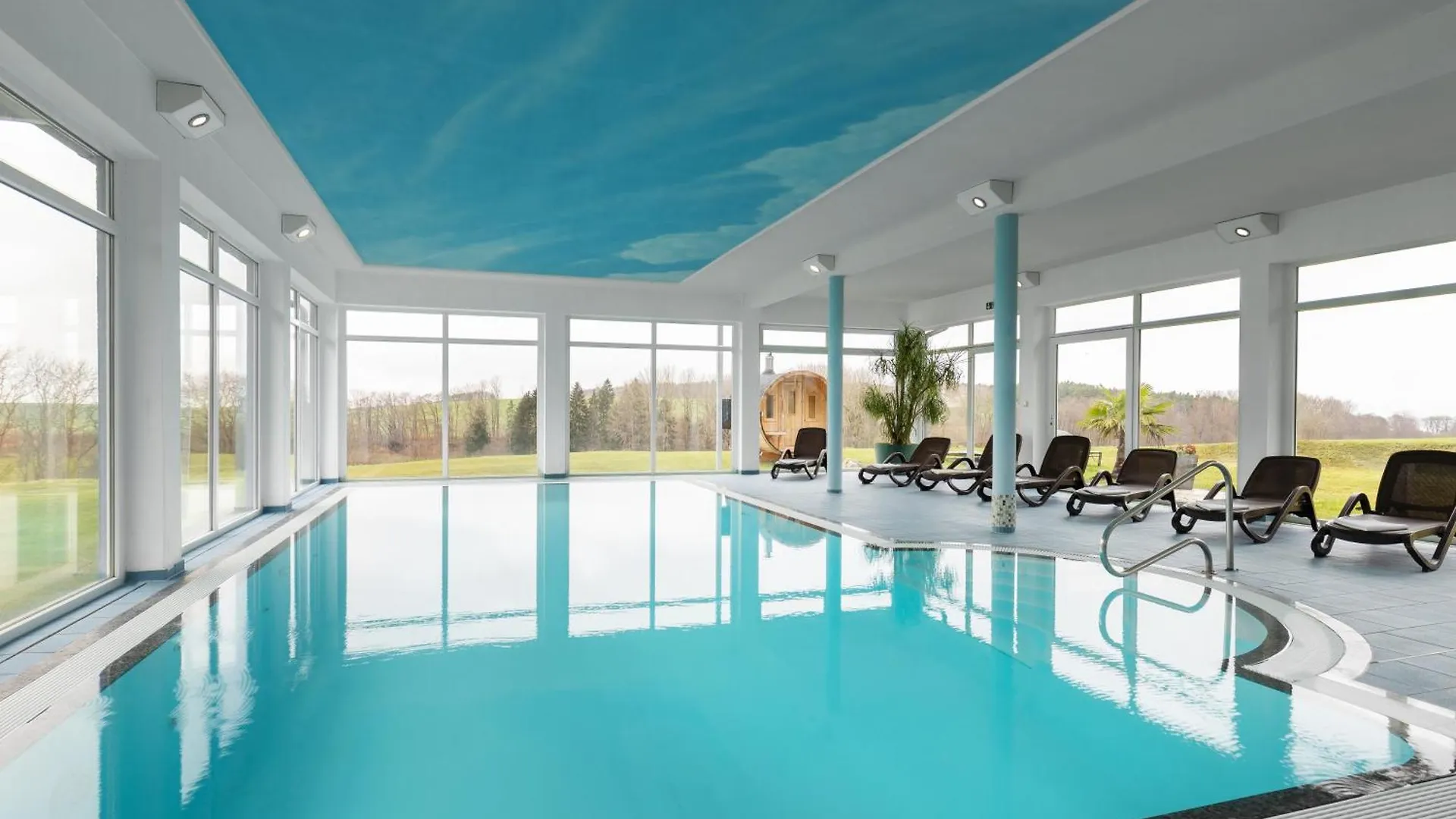 4 Zentrale Hotels nahe dem Fährhafen Sassnitz auf Rügen
